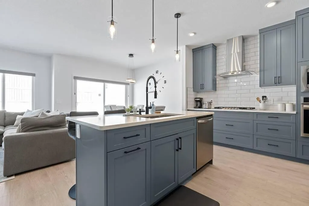Family Home Retreat - 9 Mins To Wem - Vintage Arcade-Ping Pong -Air Conditioning Edmonton Kanada